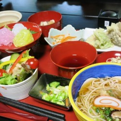 農家レストラン大門／富山の里山の味