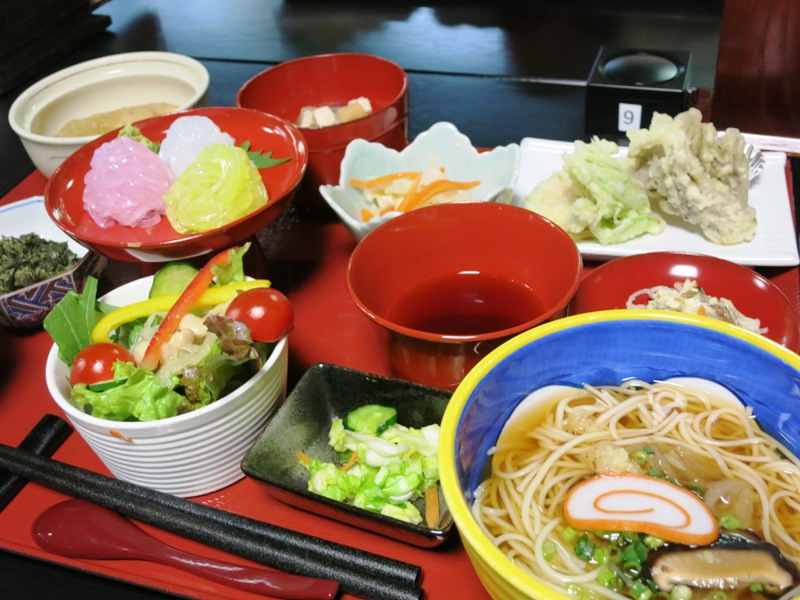 農家レストラン大門／富山の里山の味