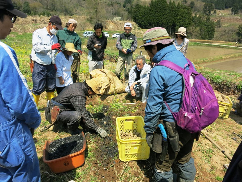 『ひみ有機の里づくり』実践学習・大地の再生講座　富山有機の杜づくり【４月編】