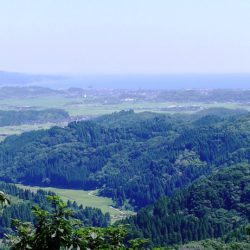 三千坊登山道を整備＿氷見市(脇之谷内)＆高岡市(山川)地域住民ボランティア