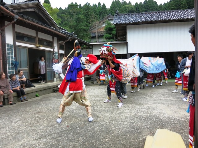 Himi is the kingdom of Japanese lion dance　氷見市は獅子舞王国・早借獅子舞＿京ブリ